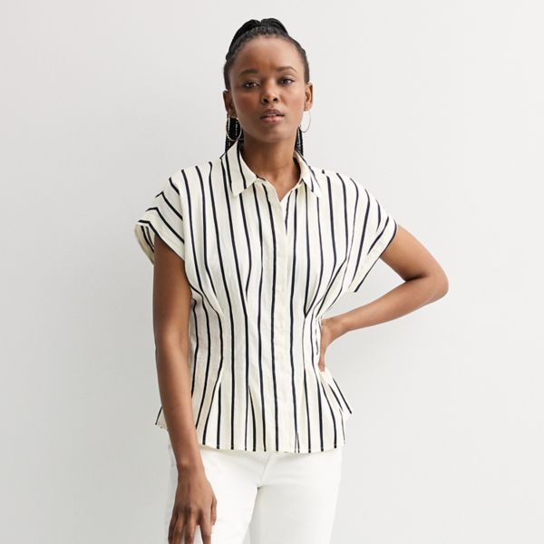 

Женская приталенная блузка с пуговицами и расклешенным низом Nine West, цвет white marina stripe