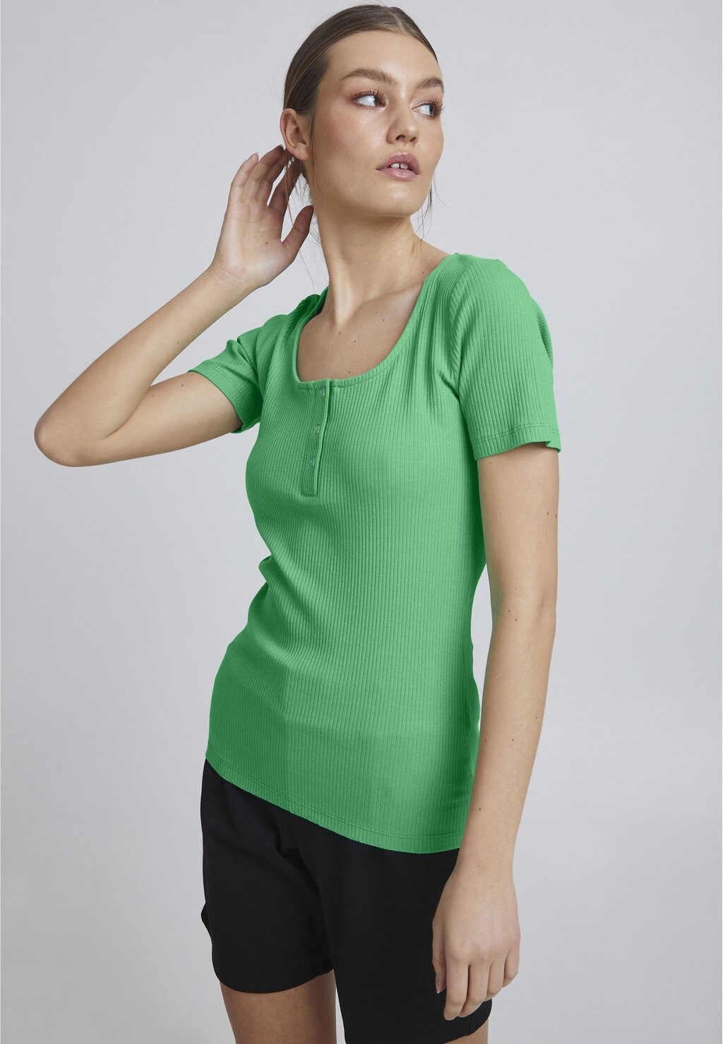 

Футболка базовая IHSUPER SS2 ICHI, цвет holly green