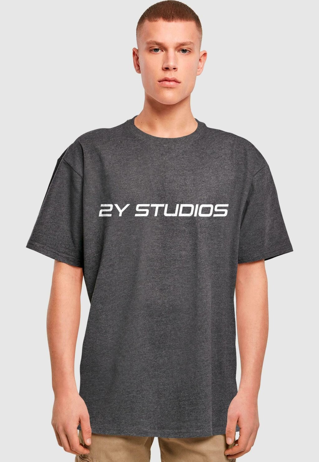 

Футболка с принтом LOGO 2Y Studios, темно-серый
