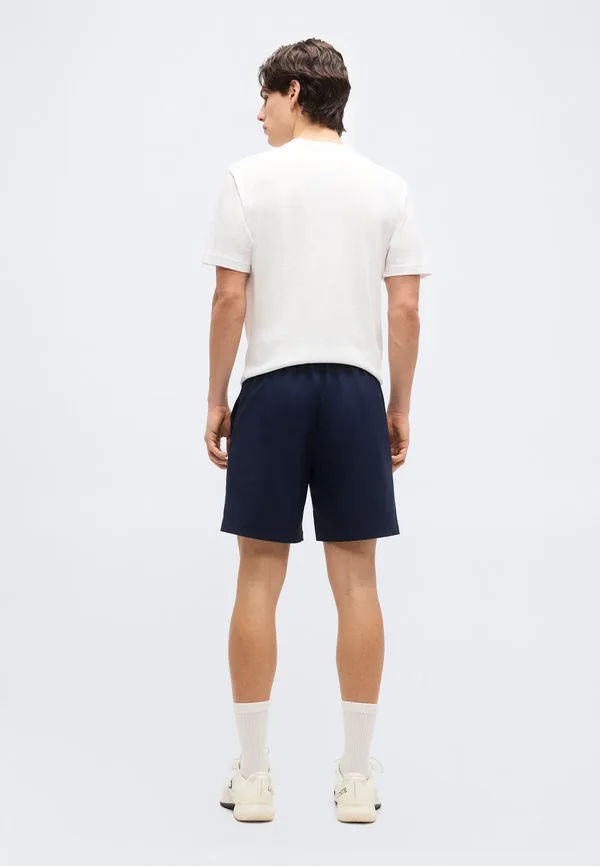 Короткие спортивные шорты в классическом стиле Lacoste Sport, Navy Blue — фото 3