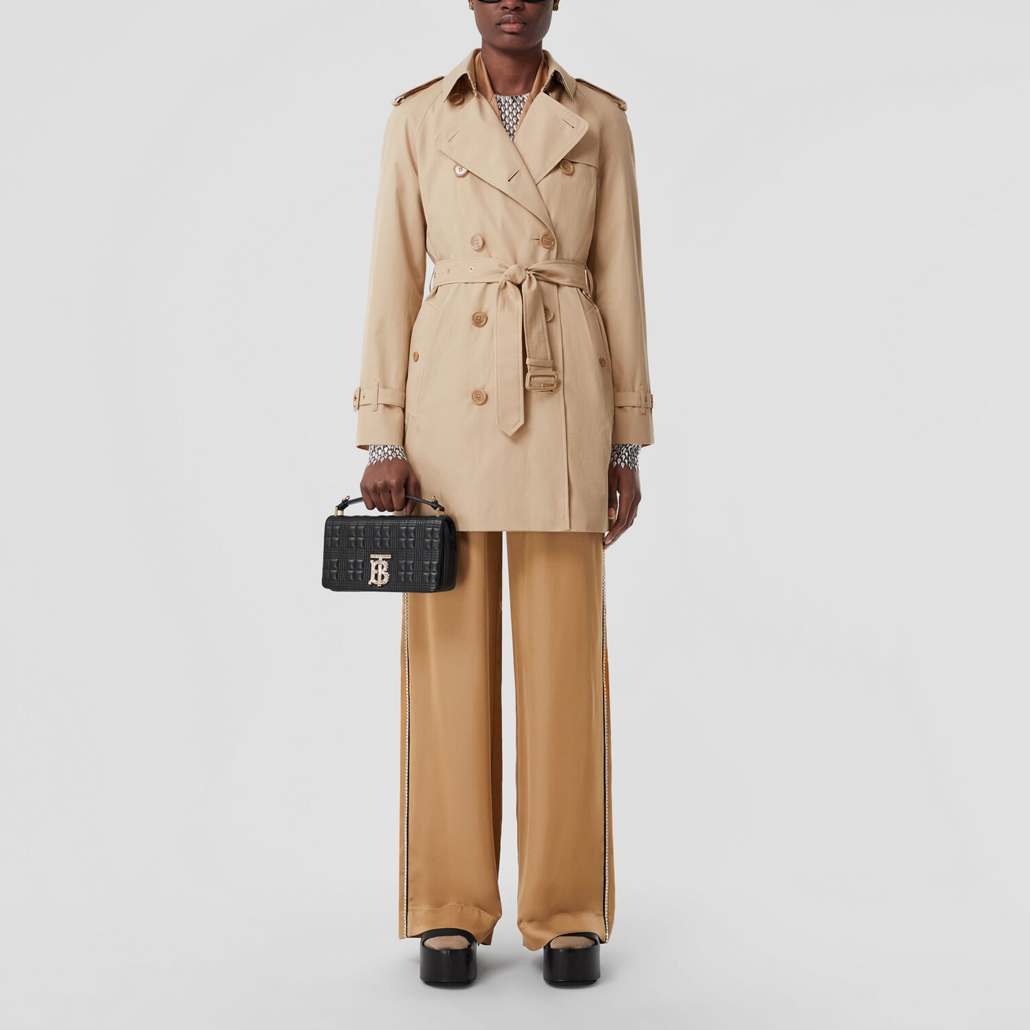 Пальто Burberry женское мягкое, желто-коричневый — фото 4