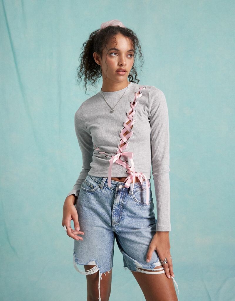 

Топ Miss Selfridge из серого вереска с бантом