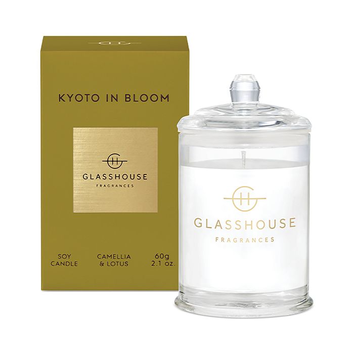 

Свеча Glasshouse Fragrances Kyoto In Bloom, 2,1 унции, тройная ароматическая свеча, золотой