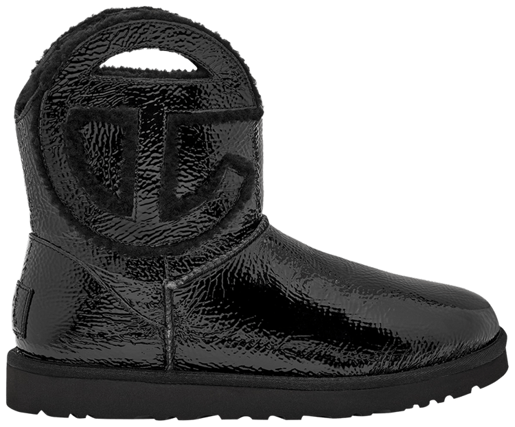 

Ботинки UGG Telfar x Logo Mini Boot 'Crinkle - Black', черный