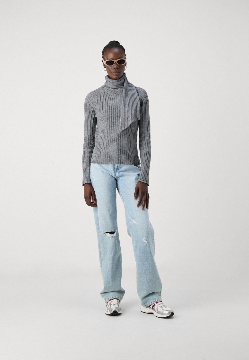 

Джемпер VMZOEY WRAP NECK PULLOVER Vero Moda Tall, серый
