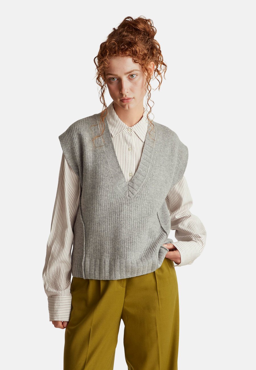 

Джемпер United Colors of Benetton V-NECK, Grey