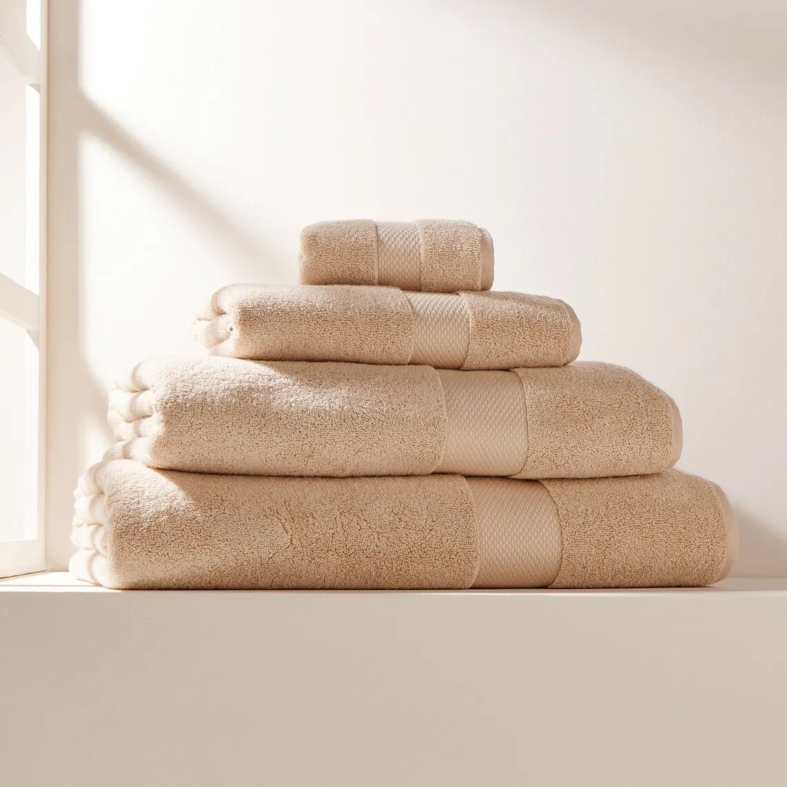 

Полотенца из египетского хлопка 24 650 г/м2 El Corte Inglés, бежевый