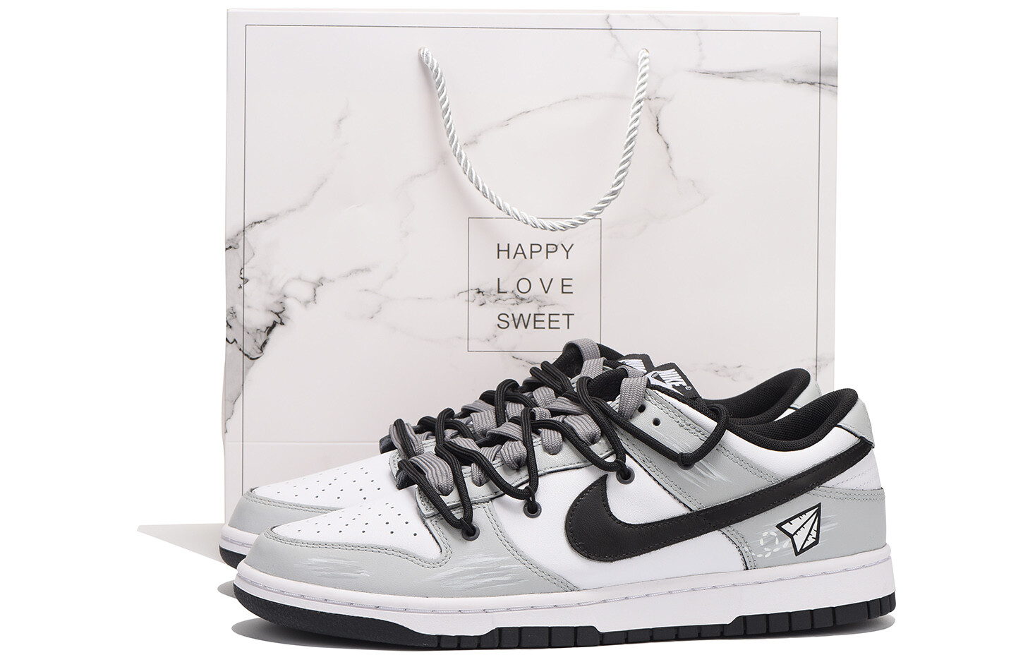 

Кроссовки Nike Dunk Skateboard Shoes Women's Low-Top Gray, серые, Серый, Кроссовки Nike Dunk Skateboard Shoes Women's Low-Top Gray, серые