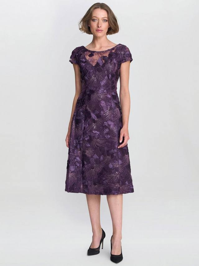 

Платье Abella Illusion Jewel Floral Gina Bacconi, Eggplant