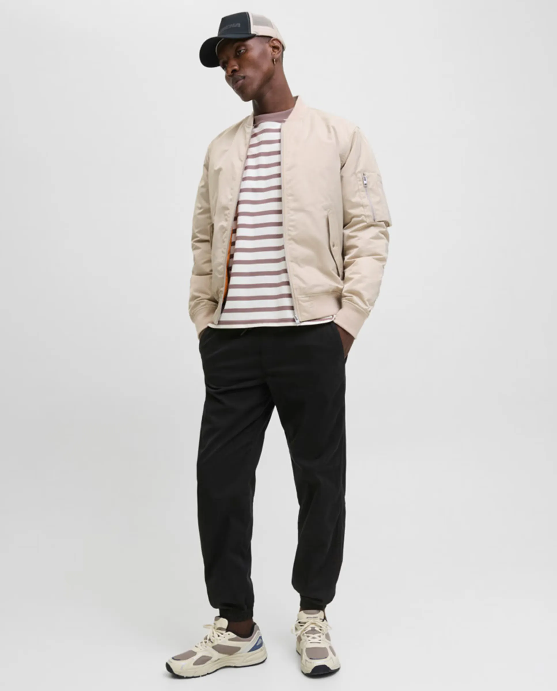 

Мужские брюки-джоггеры relaxed fit Jack & Jones, черный