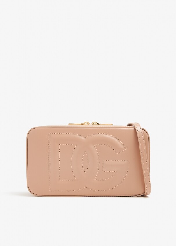 

Сумка Dolce&Gabbana Small DG Logo Camera, бежевый