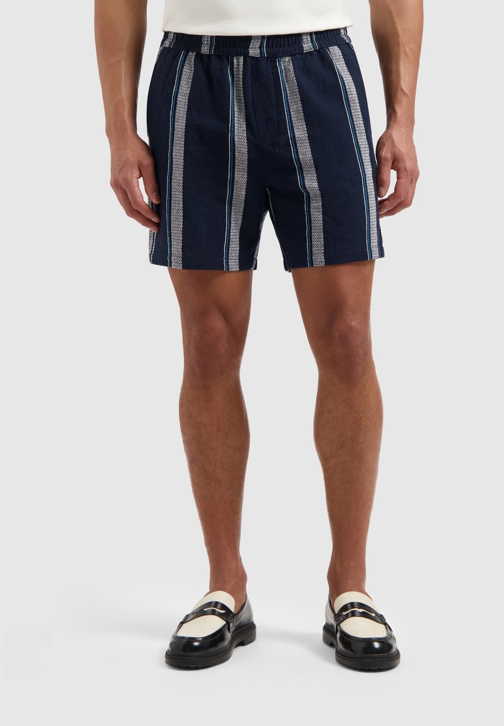 

Шорты REGULAR FIT CASUAL Pure Path, темно-синий