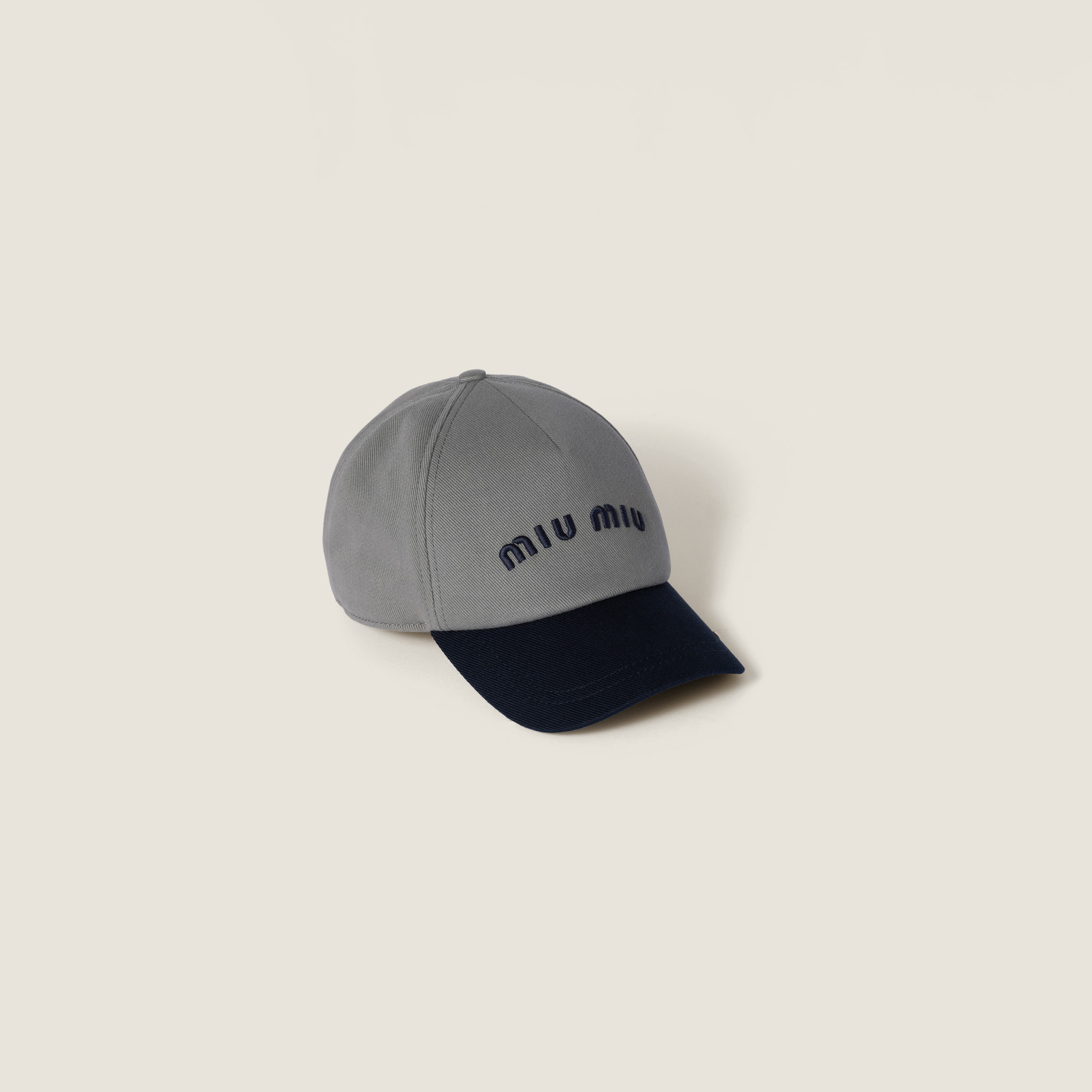 

Бейсболка из саржи MIU MIU, серый