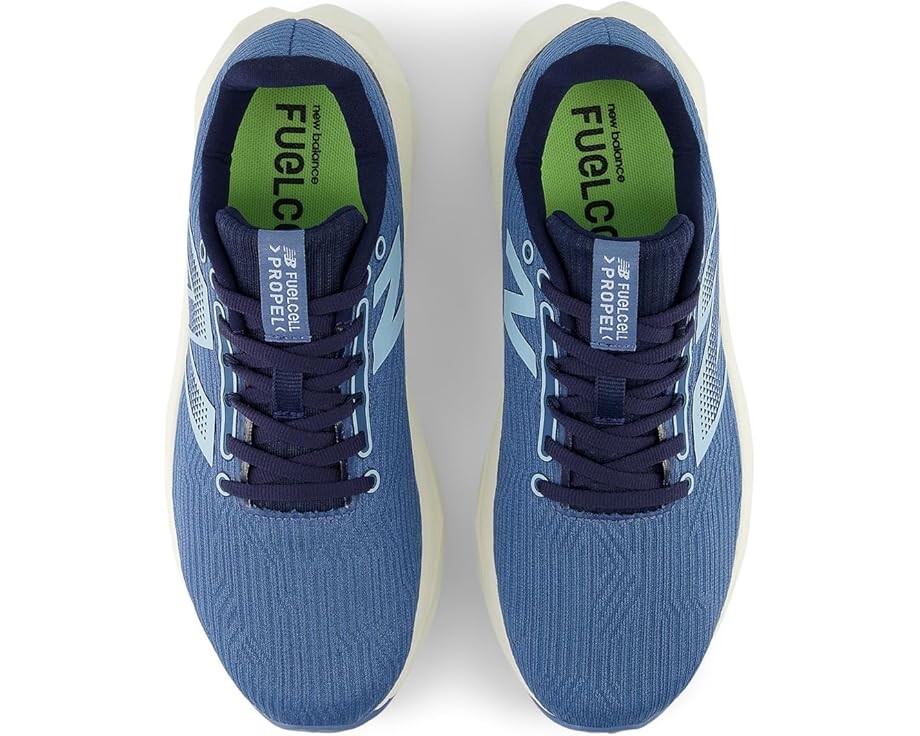 Кроссовки New Balance FuelCell Propel v5, цвет Heron Blue/Navy — фото 2