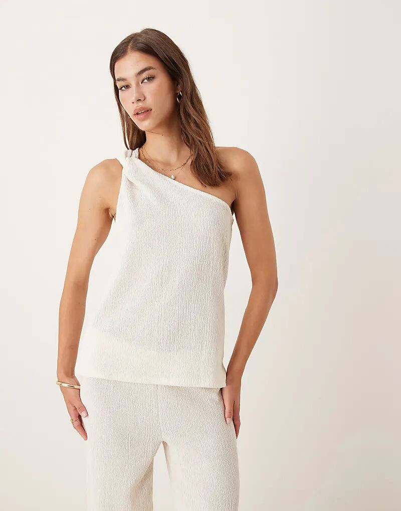

Топ ASOS DESIGN с завязками на плечах и фактурной жатой отделкой, кремовый цвет