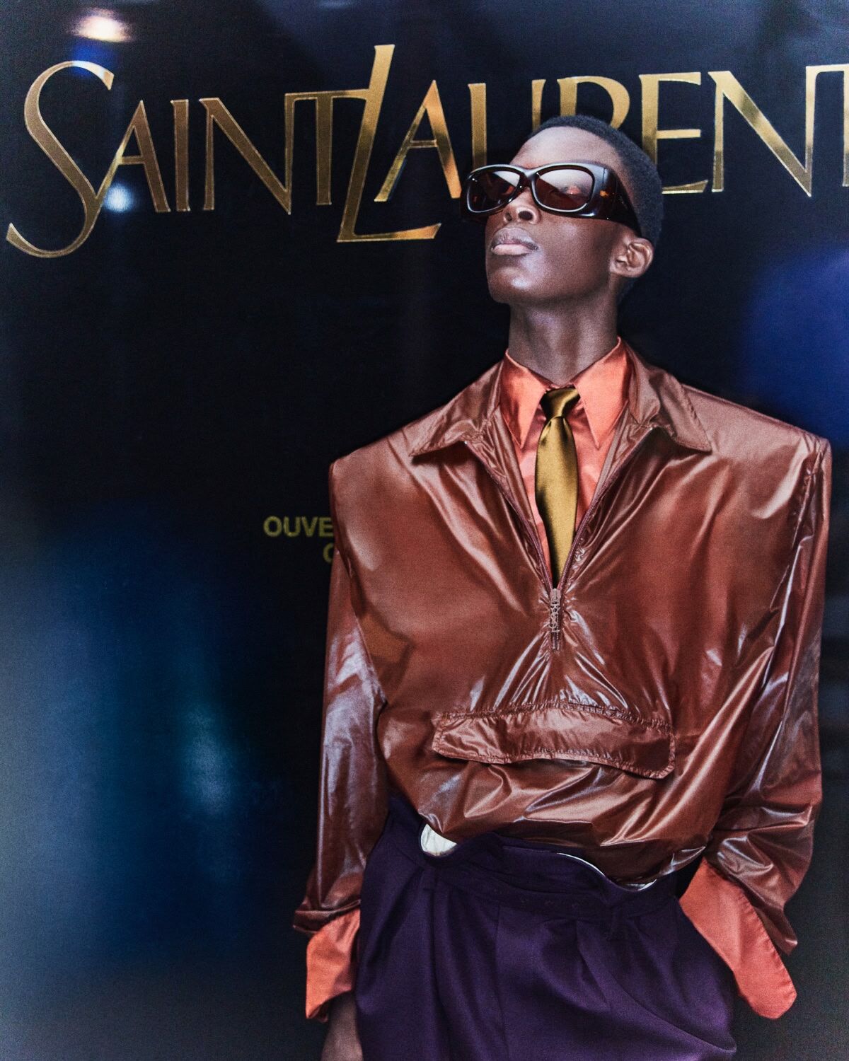 Ветровка с широкими плечами из нейлона SAINT LAURENT, коричневый — фото 2