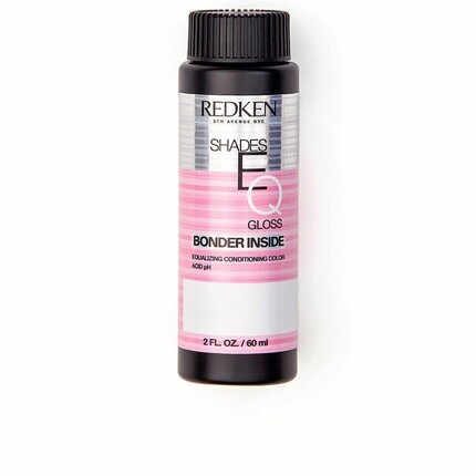 

Полуперманентный краситель Shades Eq Bonder Inside 010T Platinum, 60 мл, Redken