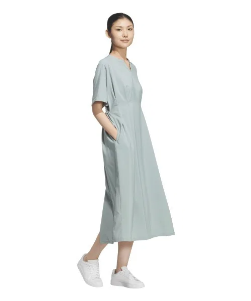 Женское платье adidas SOFTLUX Stretch Woven Loose Fit Dress — фото 2