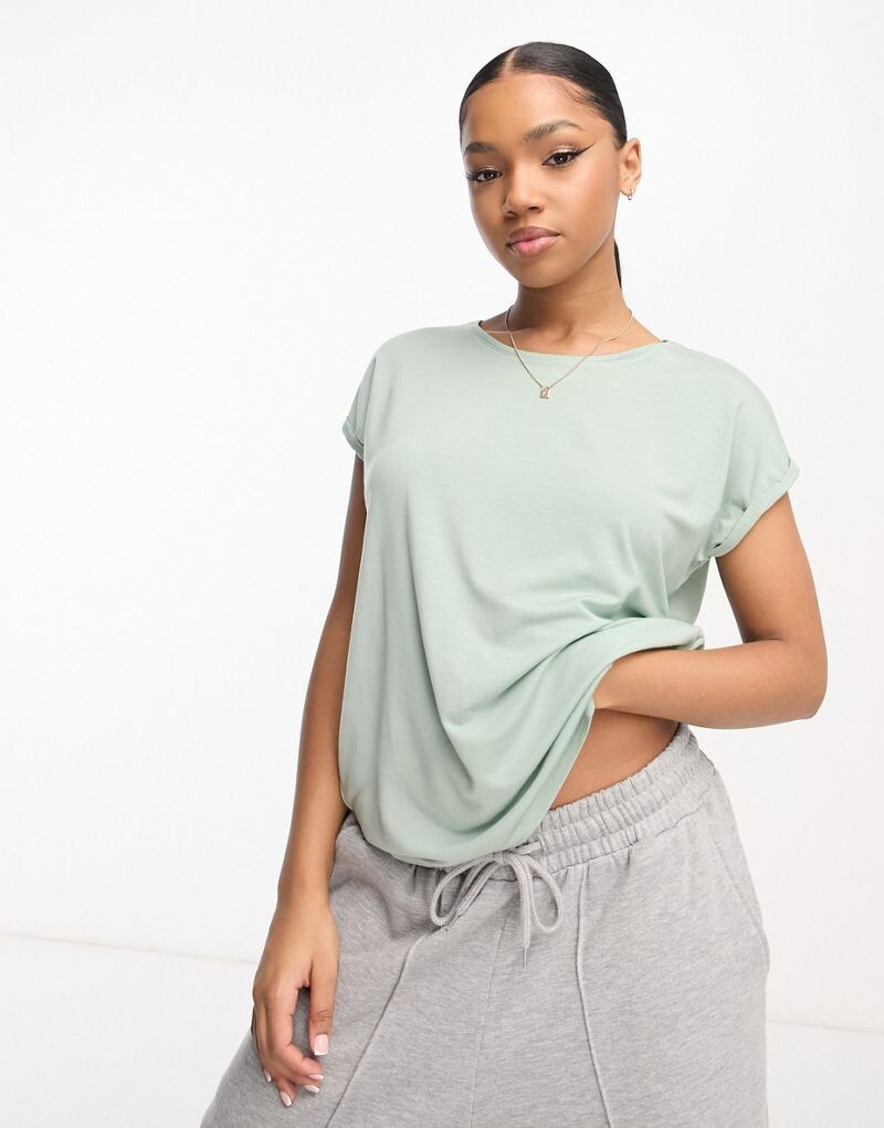 

Vero Moda – шалфейно-зеленая футболка с круглым вырезом