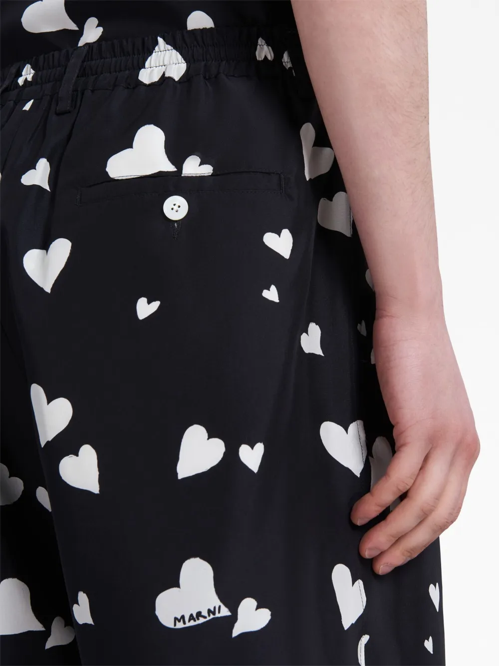 Шелковые шорты Bunch of Hearts Marni, черный — фото 4