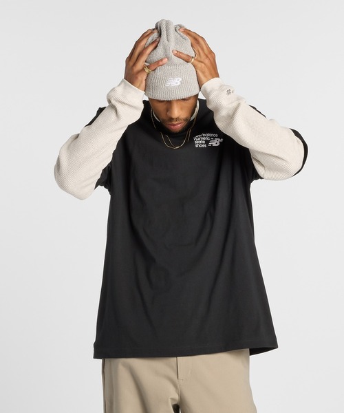 

Футболка с коротким рукавом, цифровой логотип New Balance, черный