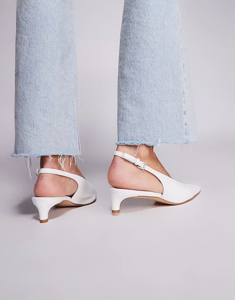 Туфли Public Desire Saskia на каблуке-рюмочке белого цвета — фото 4