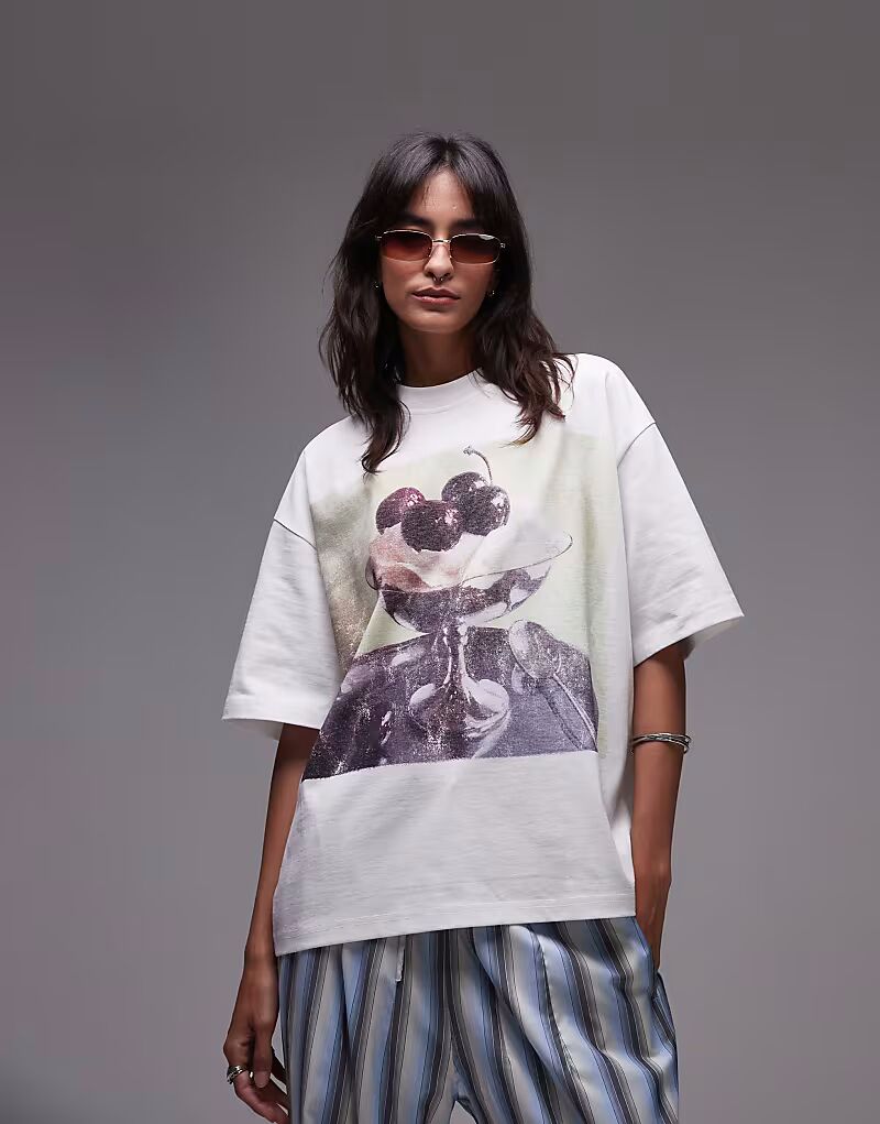 

Футболка оверсайз с графическим принтом мороженого Topshop белого цвета