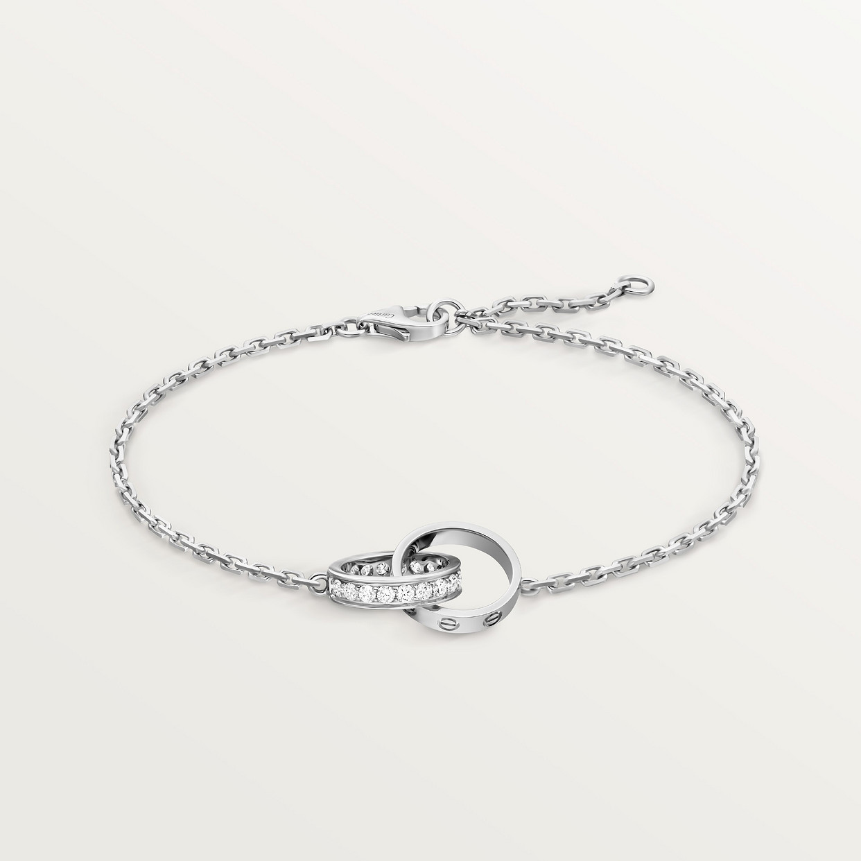 

Браслет Cartier Bracelet LOVE, sur chaîne, semi-pavé, белое золото