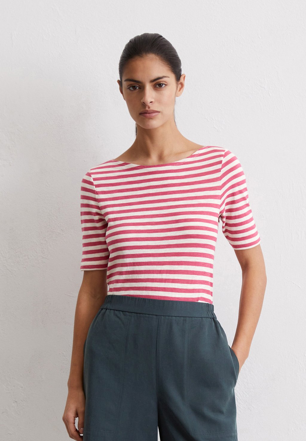 

Футболка с принтом SHORT SLEEVE BOAT NECK STRIPED Marc O'Polo, розовый
