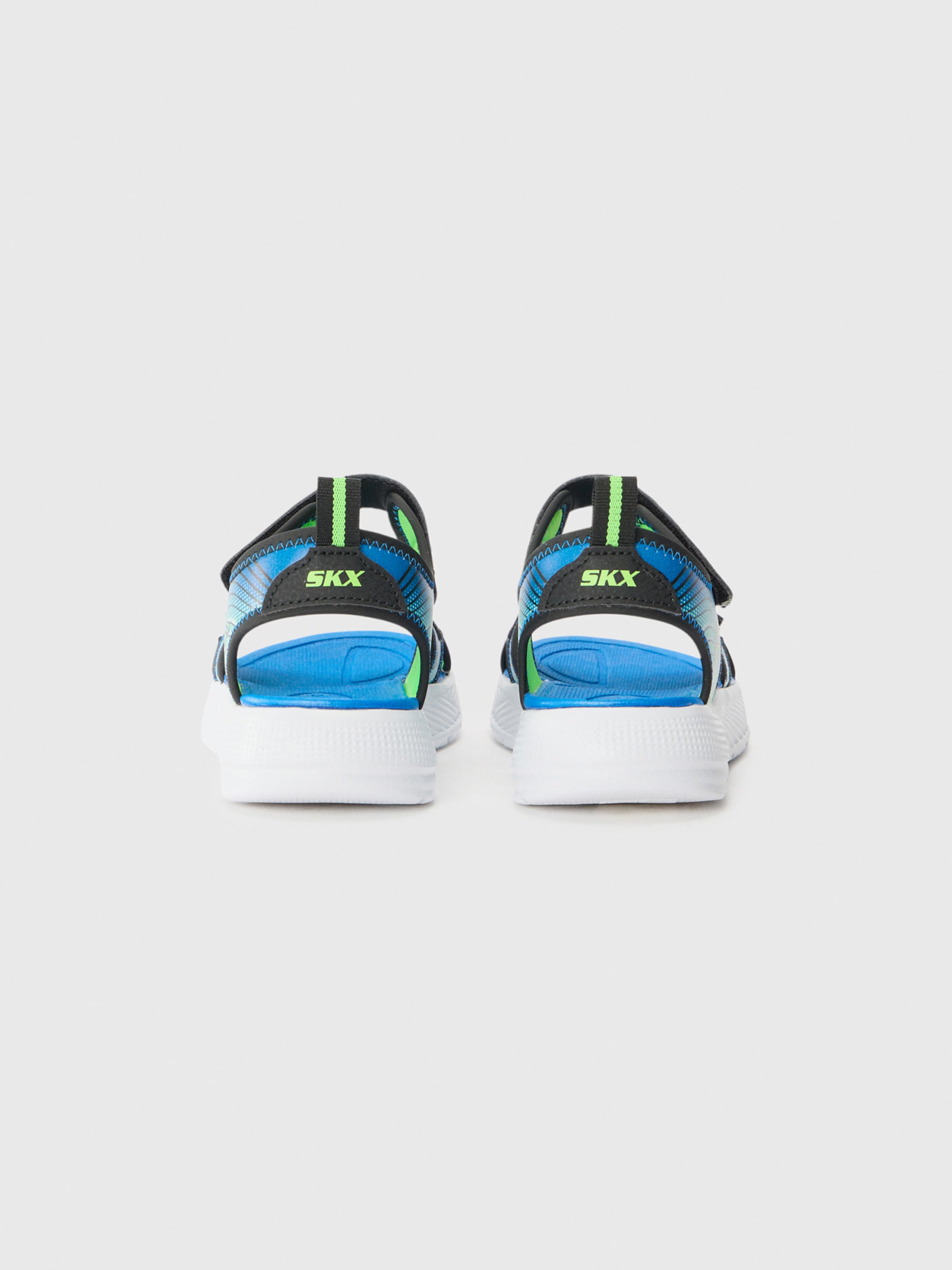 Skechers Kids Сандалии 'MICROSPEC-SPLASH' в черном цвете — фото 4