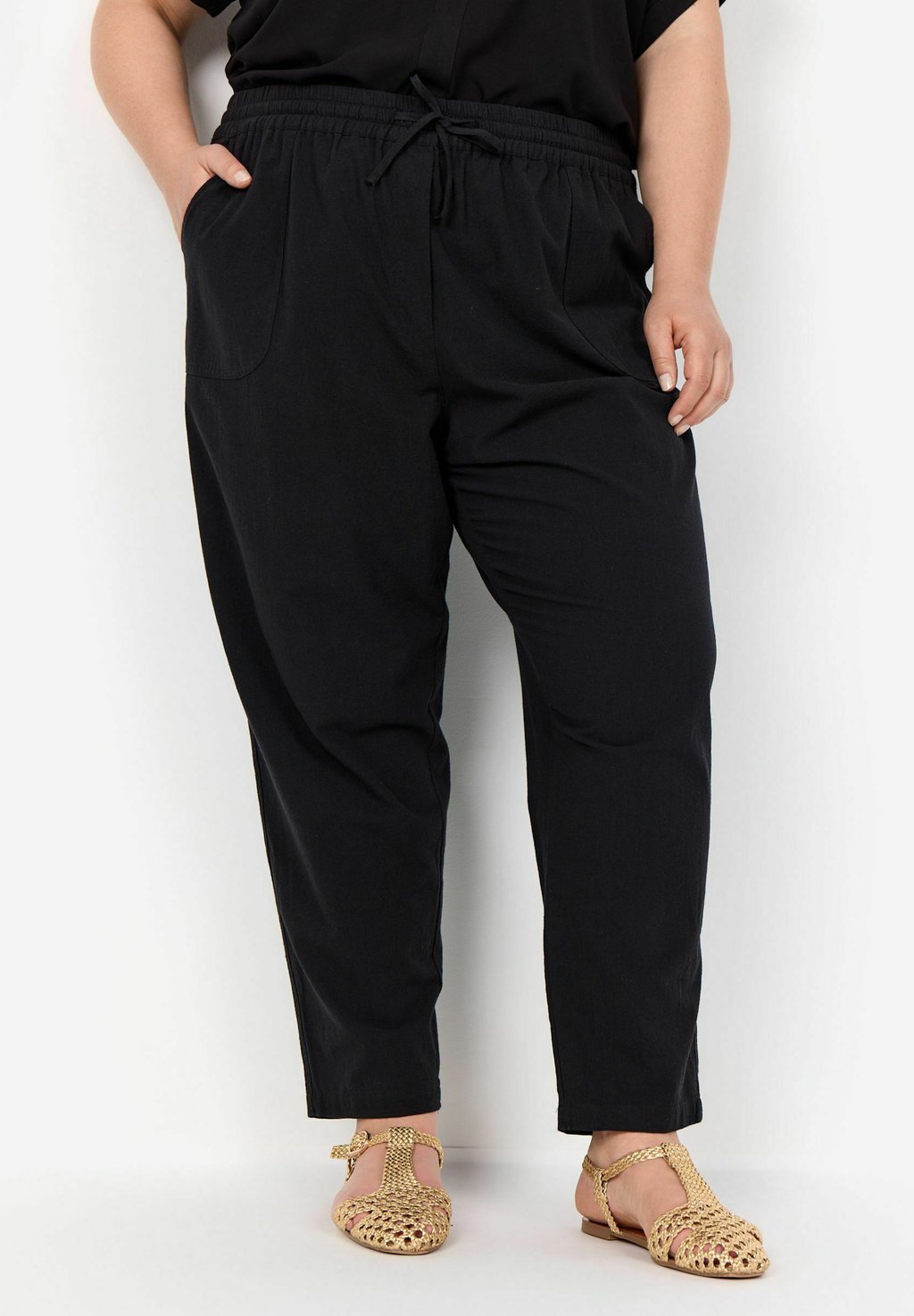 

Спортивные штаны WA-ERICA 3 Wasabi Concept, черный