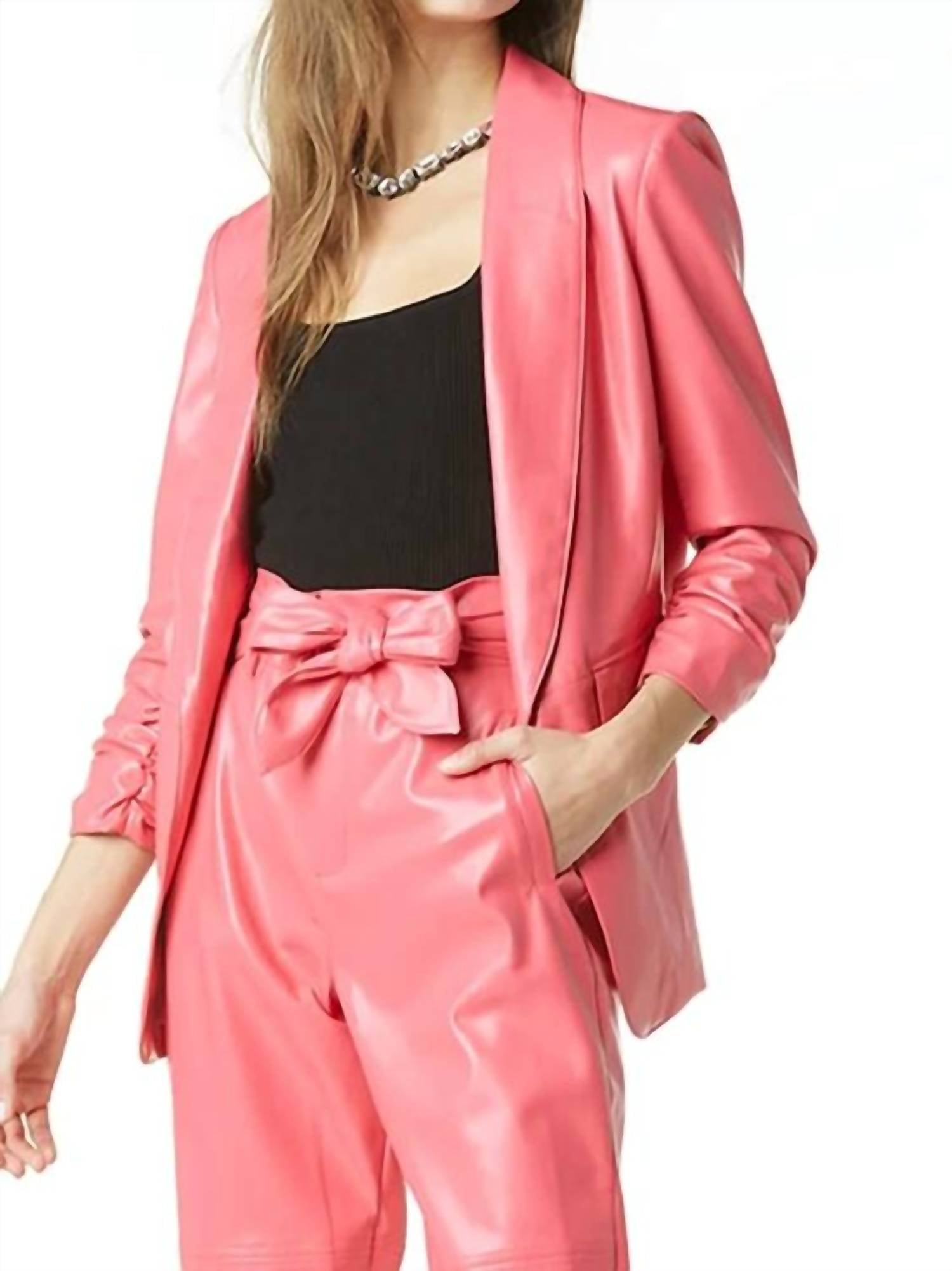 

Пиджак Kia Vegan в цвете Azalea Pink Tart Collections