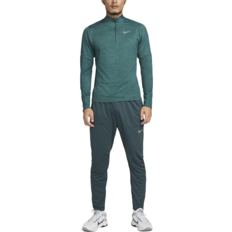 Футболка мужская выцветшая еловая зеленая Nike — фото 4