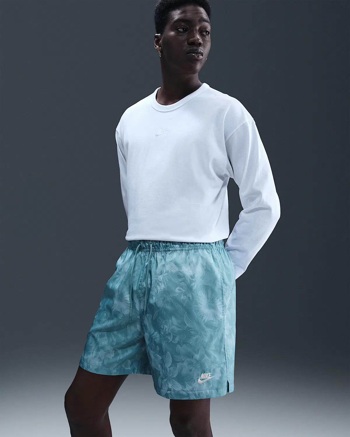 Мужские шорты Nike Club Flow, Denim Turquoise/Psychic Blue — фото 2
