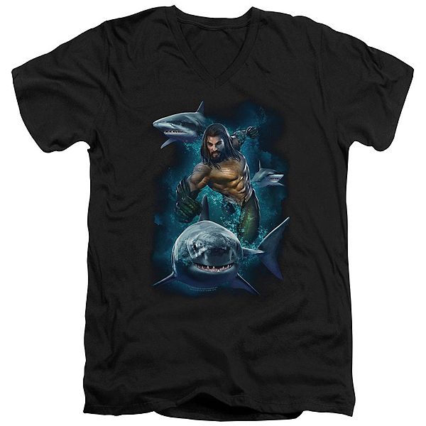 

Футболка с коротким рукавом Aquaman movie swimming with sharks Licensed Character