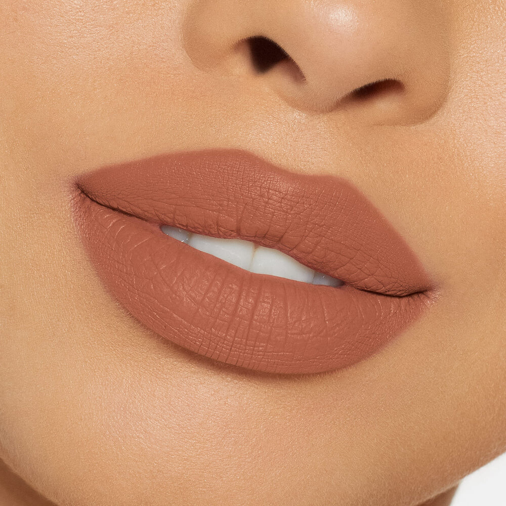 

Жидкая помада Kylie Cosmetics Matte Liquid Lipstick, warm soft brown/ginger