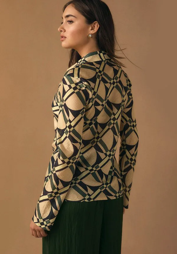 Блузка прямого кроя на пуговицах Next, Cream/Green Geometric Print — фото 4