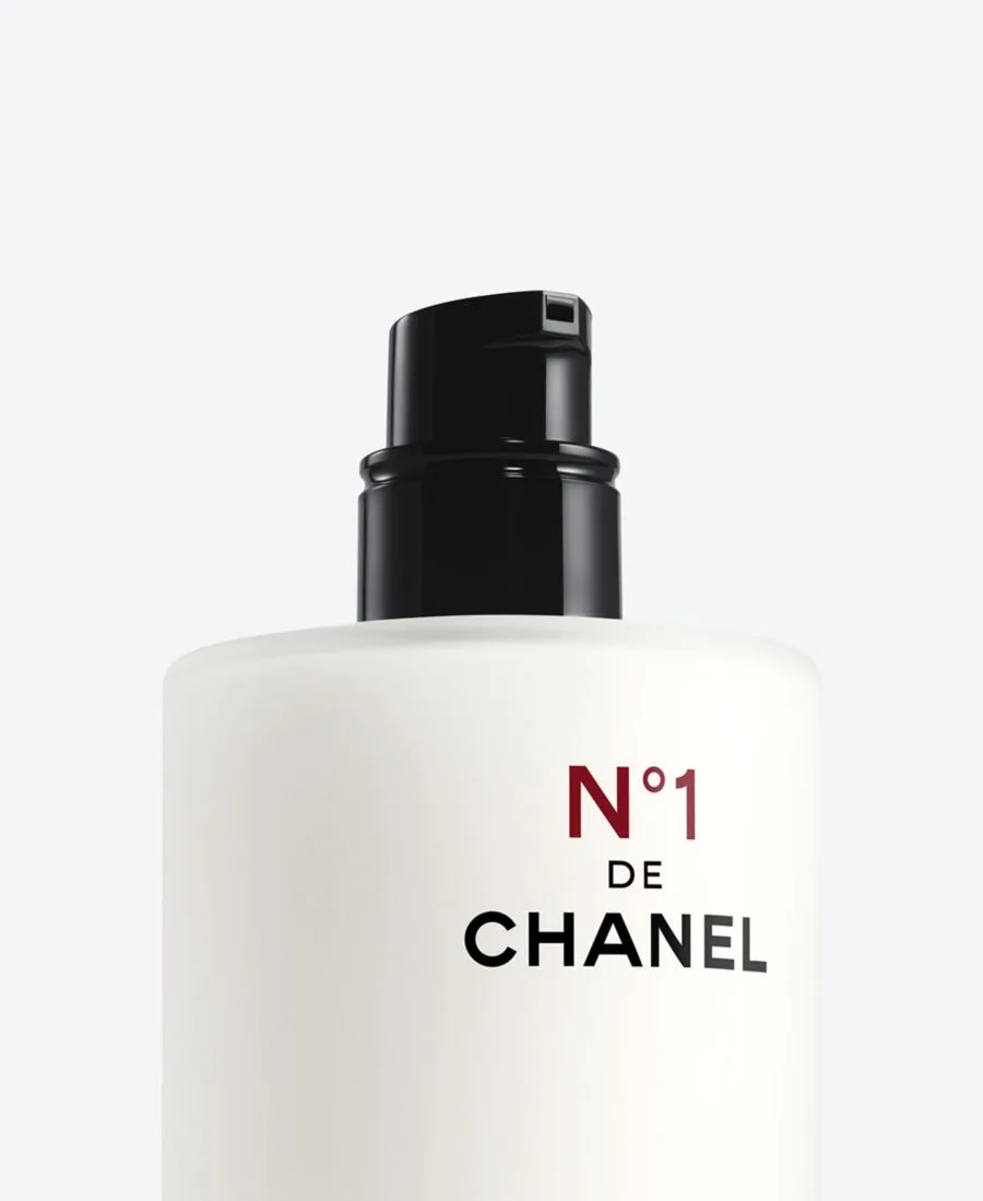 Эмульсия Chanel — Улучшает текстуру кожи - Матирует - Разглаживает — фото 3