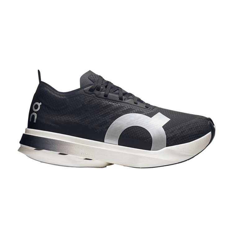 Кроссовки ON Wmns Cloudboom Strike 'Black White', черный