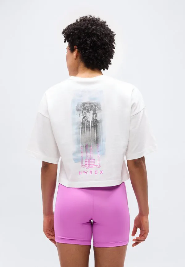 

Укороченная футболка с принтом puma x hyrox Puma, White, Белый, Укороченная футболка с принтом puma x hyrox Puma, White