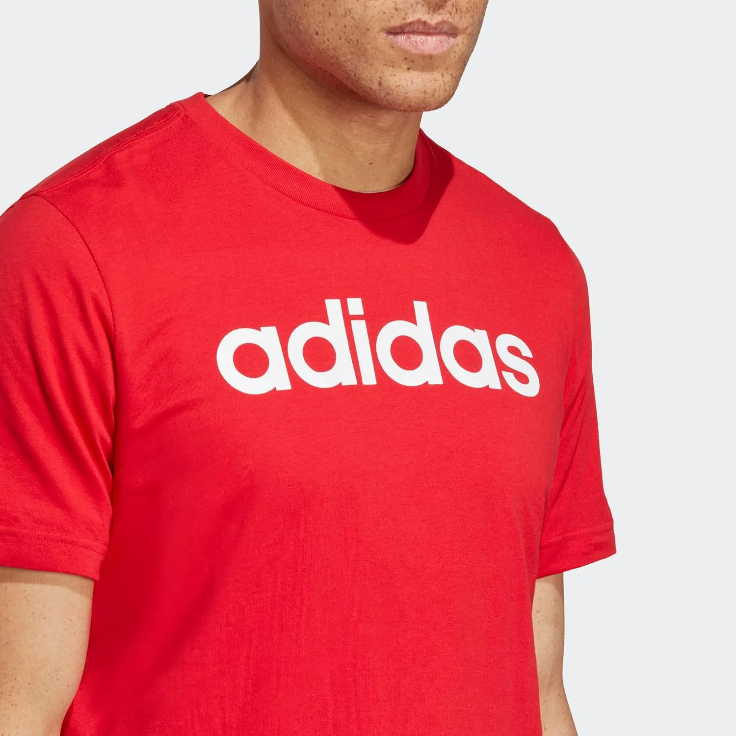 Футболка Adidas Men's Essentials Single Jersey Linear Embroidered Logo — фото 2