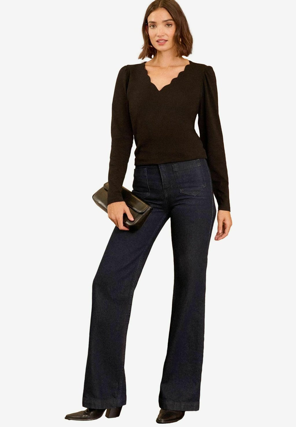 

Топ с длинными рукавами REGULAR FIT-SCALLOP NECK Love & Roses, черный