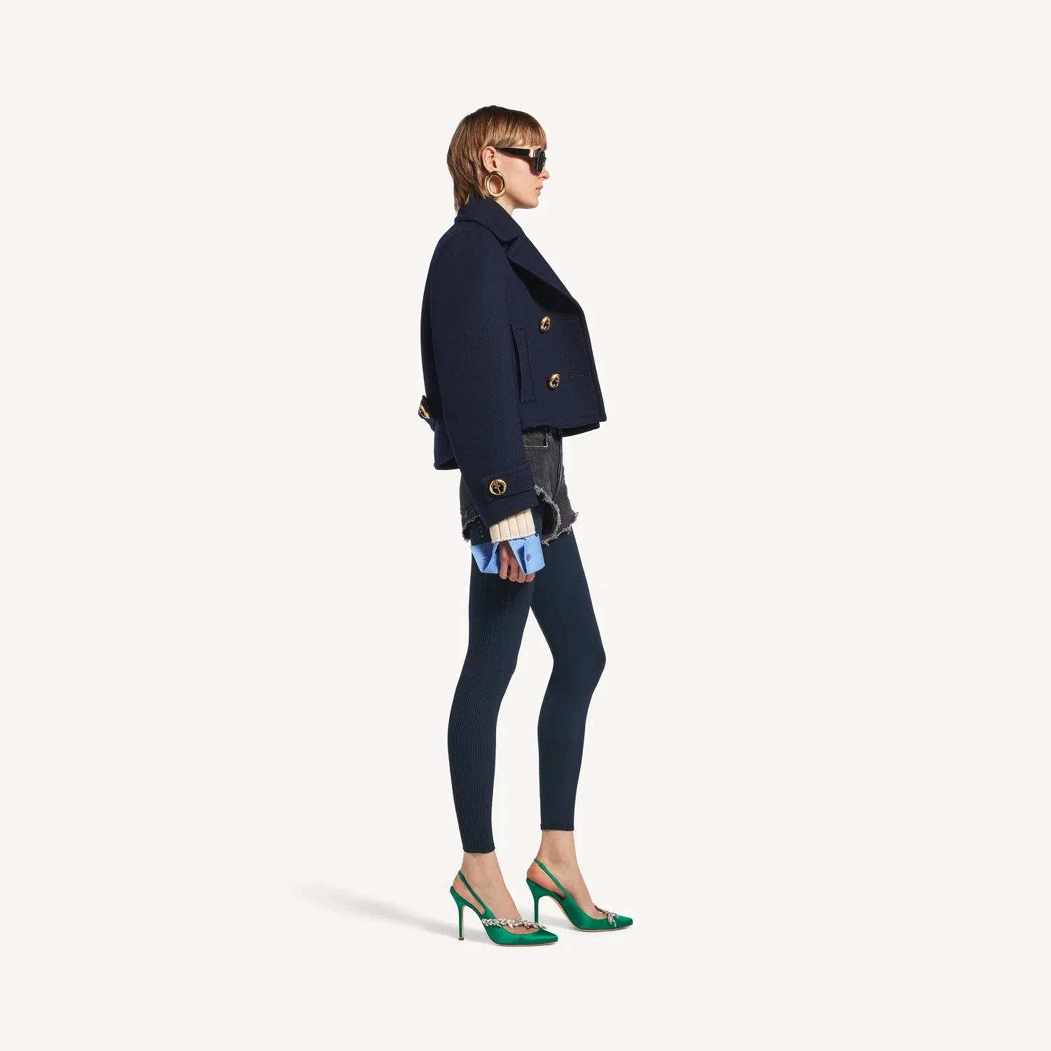Укороченное женское двубортное пальто в темно-синем цвете Balenciaga — фото 3