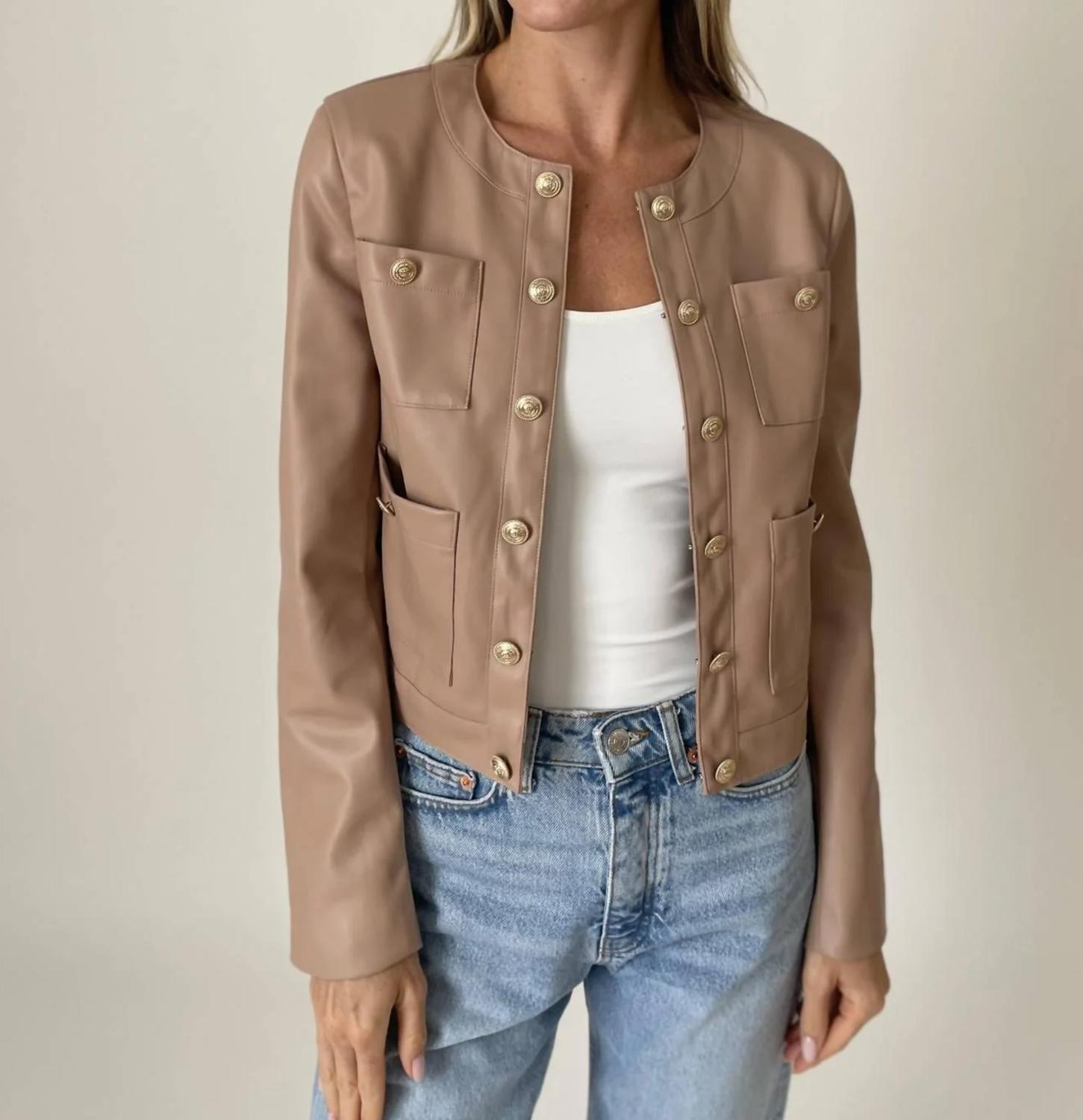 

SIX/FIFTY Блейзер Blair из искусственной кожи, темно-бежевый