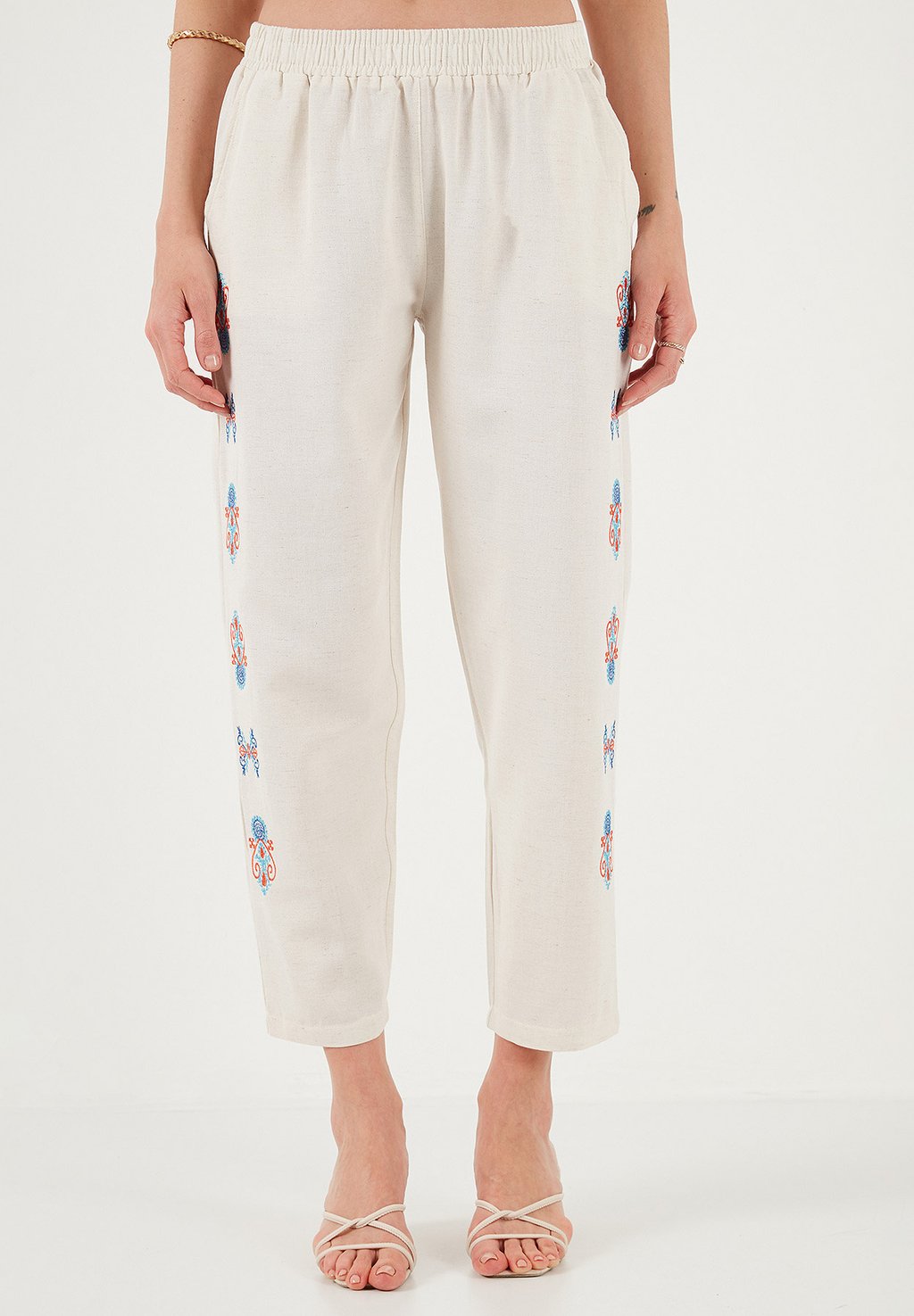 

Брюки REGULAR FIT LELA, кремовый
