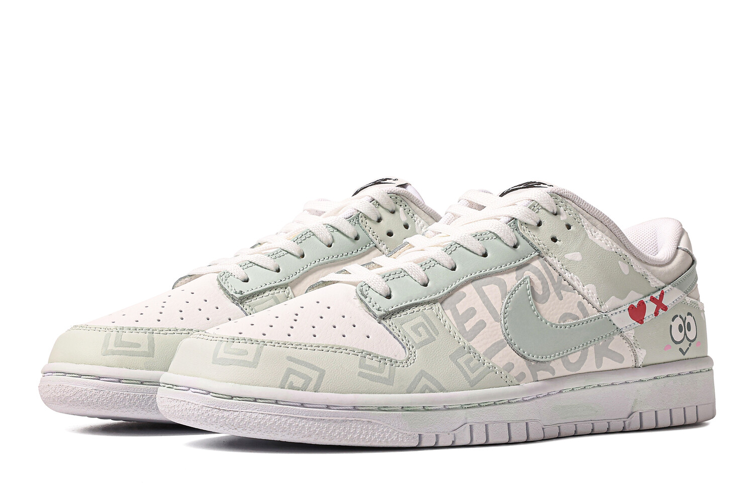 

Женские кроссовки для скейтбординга Nike Dunk, White/Green