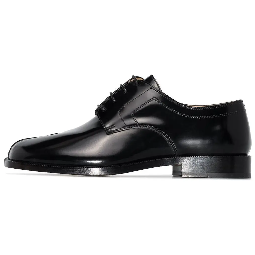 Maison Margiela Туфли Tabi женские черные