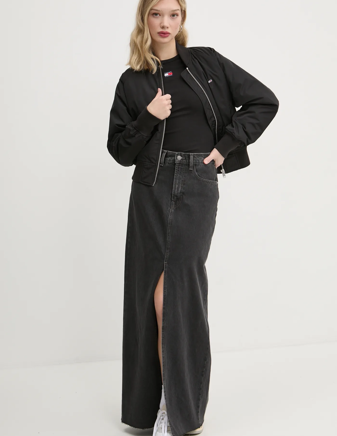 

Футболка с длинным рукавом Tommy Jeans, черный