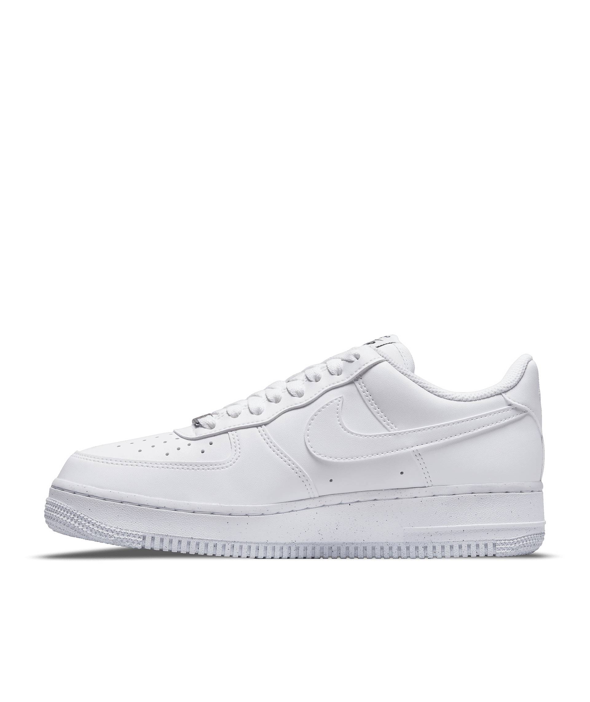 

Кроссовки Nike Air Force 1 '07 Next Nature белого и черного цвета металлик, Черный, Кроссовки Nike Air Force 1 '07 Next Nature белого и черного цвета металлик