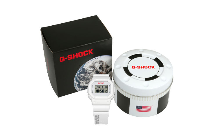 

CASIO Часы Men G-SQUAD Series Gray Watch, Pure White